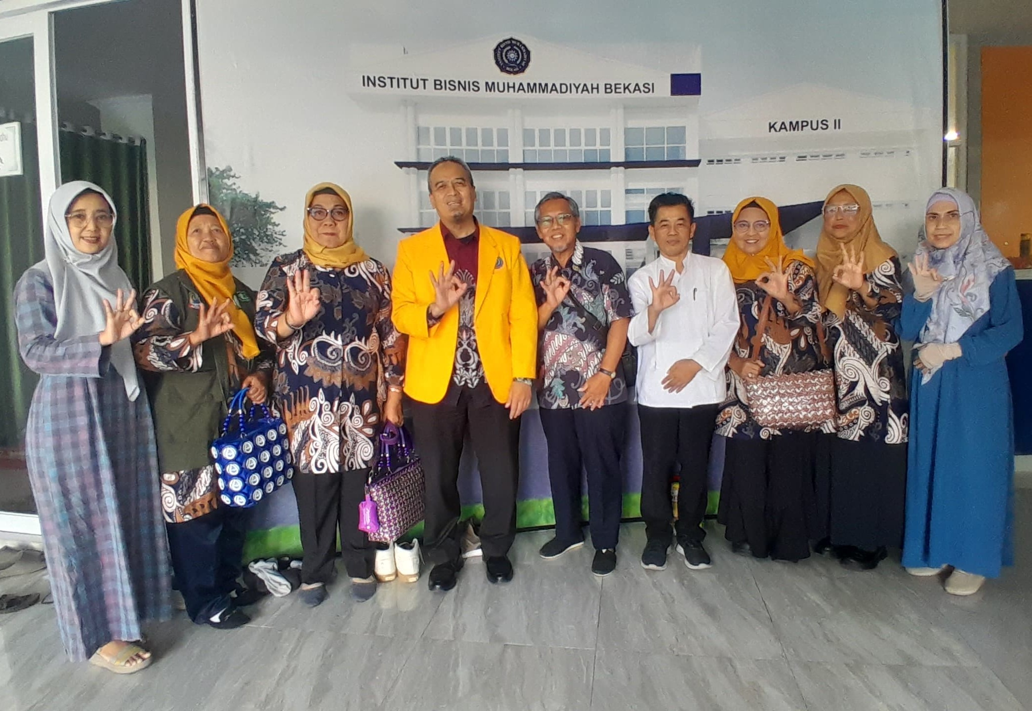 IBM Bekasi dan BSIP Kota Bekasi Berkolaborasi untuk Memanfaatkan Sampah menjadi Rupiah